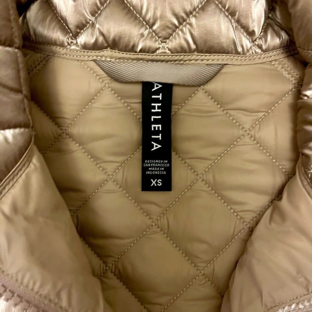 Whisper Featherless Metallic Jacket Champagne XS - Picture 5 of 9